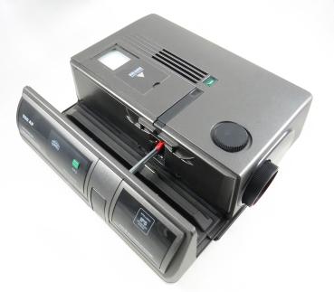 Braun Paximat Multimag 250 AF Diaprojektor