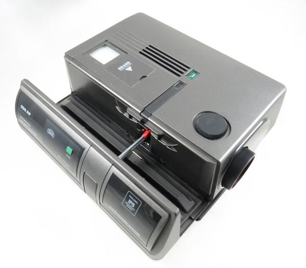 Braun Paximat Multimag 250 AF Diaprojektor