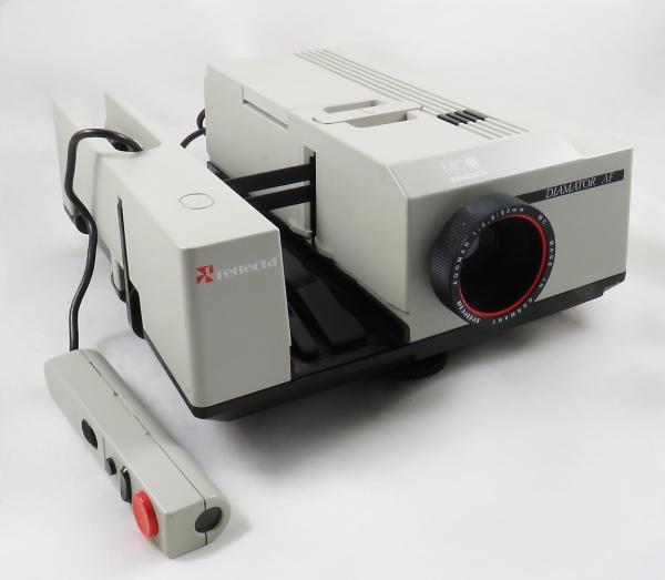 Reflecta Diamator AF Diaprojektor