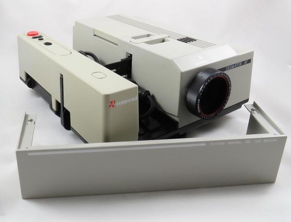 Reflecta Diamator AF Diaprojektor